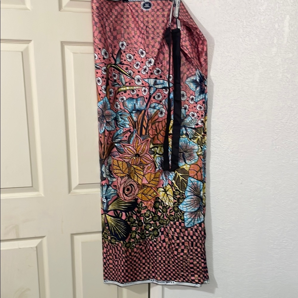 Handmade Wraparound Floral Patterned Skirt Vibrant Colors Rhinestone flowers - Picture 2 of 3